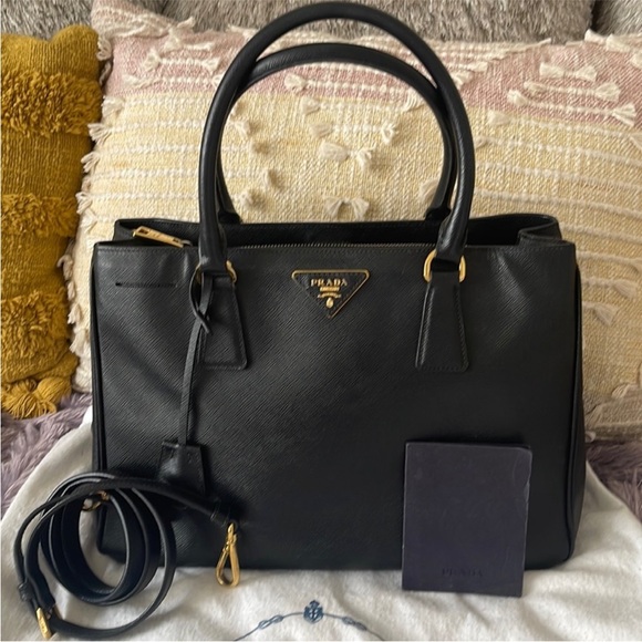 Prada Black Leather Tote Bag - Picture 2 of 16